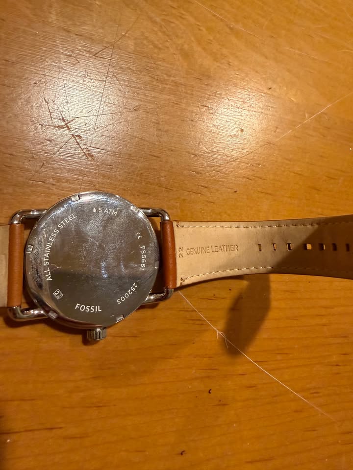 Case back stamped FS5661